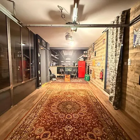 Maison Atypique 3 Et Garage Vintage Hébergement de vacances