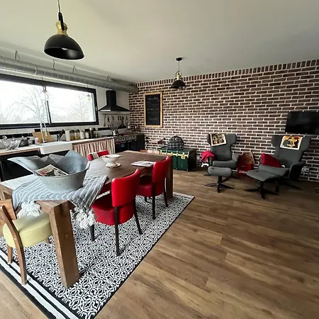 Maison Atypique 3 Et Garage Vintage Holiday home Sebazac-Concoures