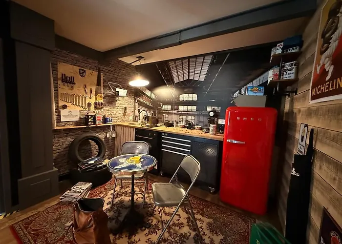 Maison Atypique 3 Et Garage Vintage Sébazac-Concourès