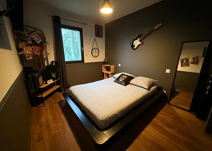 Maison Atypique 3 Et Garage Vintage Sébazac-Concourès