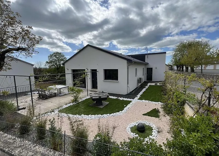 Maison Atypique 3 Et Garage Vintage * Sébazac-Concourès